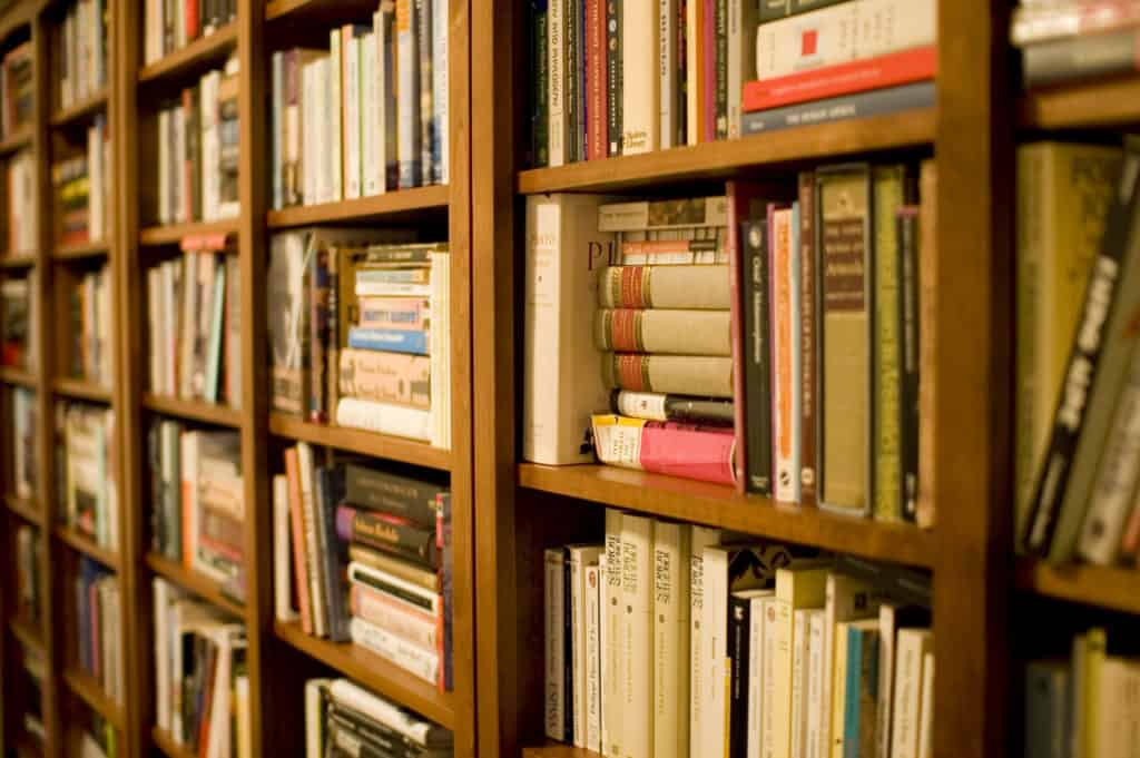 HowToReadLikeAWriter_Roth